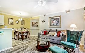 Retreat At Glenns Bay F202
